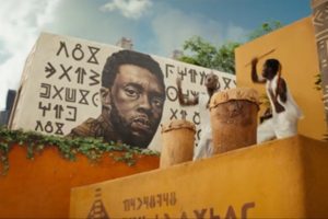 'Wakanda Forever' rinde homenaje a Boseman y revela a Namor