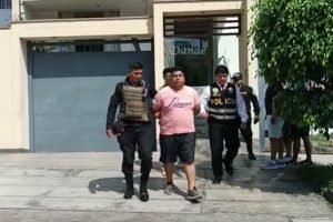 Feminicidio: mujer es apuñalada frente a su hijo en San Borja